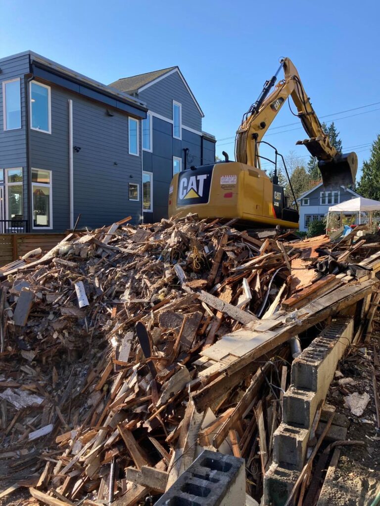 House-Structure-Demolition-Lake Stevens-WA