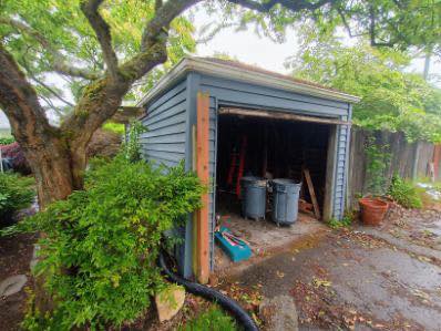 Garage Demolition and Dismantaling Project in Snohomish County WA with PNW Demolition