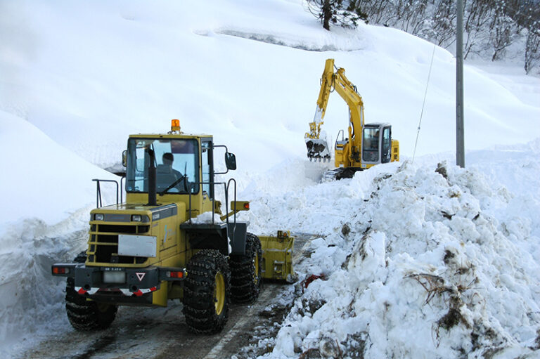 Get Your Snow Removed Today in Snohomish County Washington -PNW Demolition